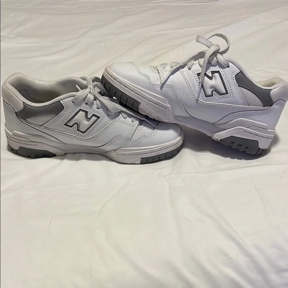 Women’s New Balance 550s 6.5